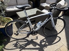 Giant Defy 5 Aluxx Road Bike Men, Large, Used approximately 5 Times