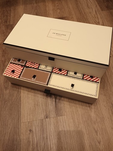 Malone advent calendar - jo,