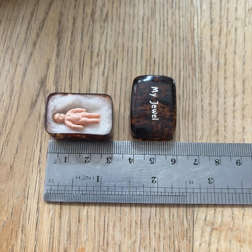 Vintage tortoiseshell effect - tortoiseshell,