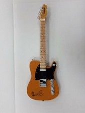 Miniature Guitar (24cm Tall) 