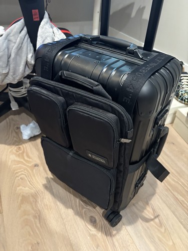 Rimowa distinct black carry - rimowa,