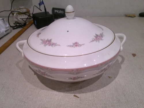 Wedgwood rosalie covered - rosalie,