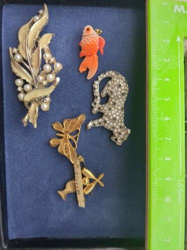 Brooches vintage panther - brooches,