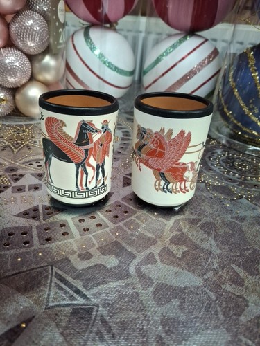 Black and cream terracotta pot - cream,