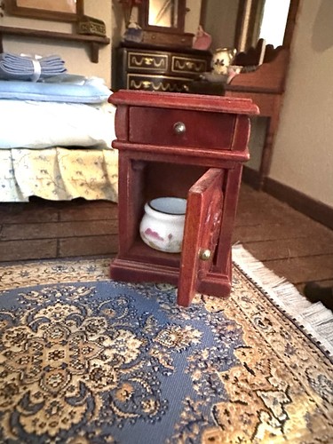 Dolls house 112th victorian - dolls,