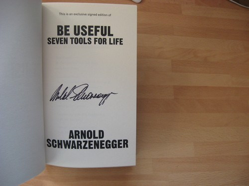 Arnold schwarzenegger signed - arnold,