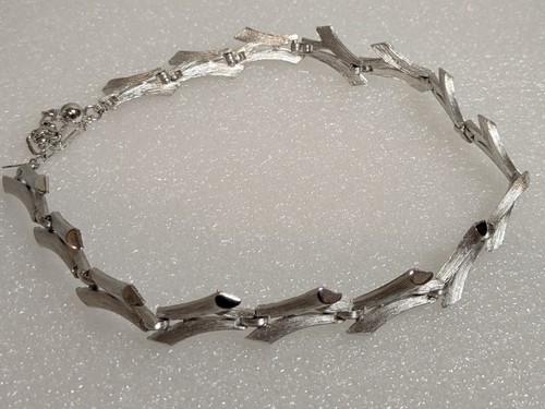 Trifari vintage necklace 1960s - trifari,