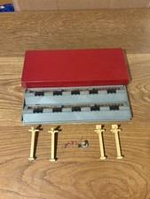 HORNBY DUBLO 5006 ENGINE SHED