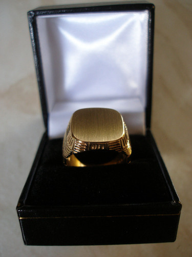 Gentlemans 18ct yellow gold - gentlemans,