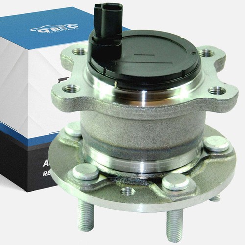 Rear wheel bearing hub - rear,