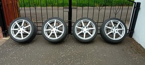 Aston martin wheels - martin,