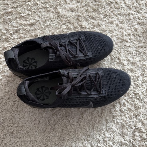 Nike black vapor max size7 - black,