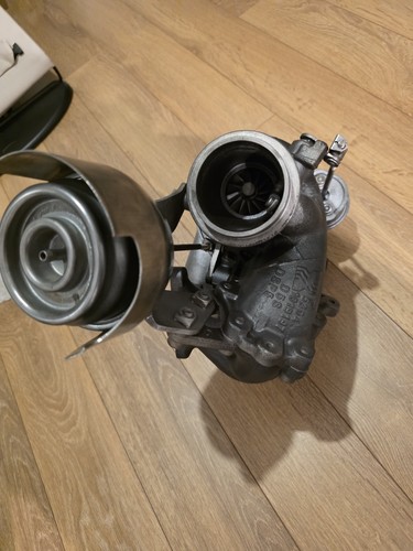 Genuine mercedes benz turbo - mercedes-benz, bi-turbo