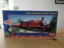 HORNBY Thomas & Friends JAMES