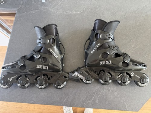 Oxygen black in line - black, in-line