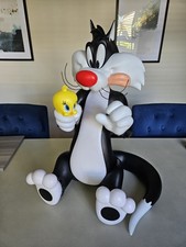 Looney Tunes Sylvester & Tweety Pie Sweet Pairing 26" Jumbo Statue / Soap Studio