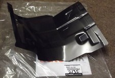 R/h front floor reinforcement