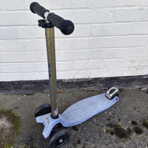 Maxi micro scooter deluxe blue - maxi,