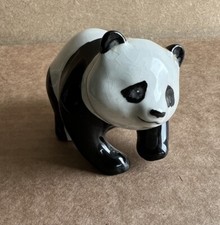 Small Beswick Panda Figurine H6 x L8cm