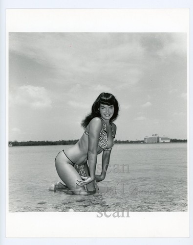 Original bunny yeager - original,