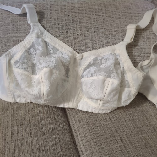 Triumph doreen 34e bra - triumph,