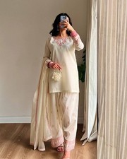 Pakistani Farshi Salwar Kameez