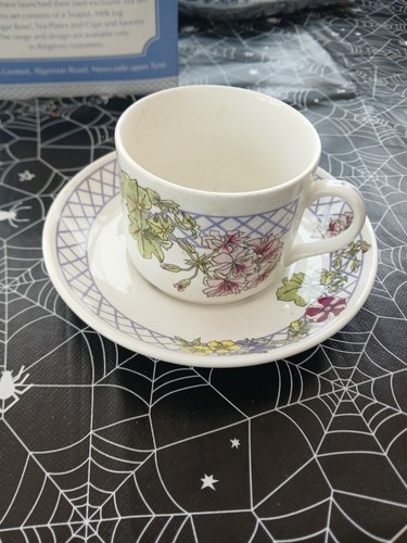 Ringtons floral trellis - ringtons,