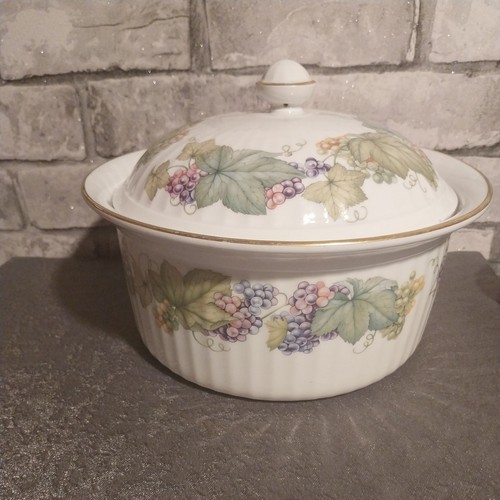 Royal worcester vine harvest - worcester,