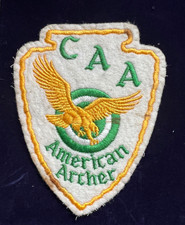 CAA AMERICAN ARCHER (CAMP ARCHERY ASSOC) CLOTH PATCH BADGE - DIRTY MARK SHOWN