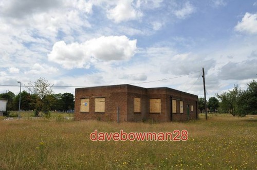 Photo derelict buildings - photo, on