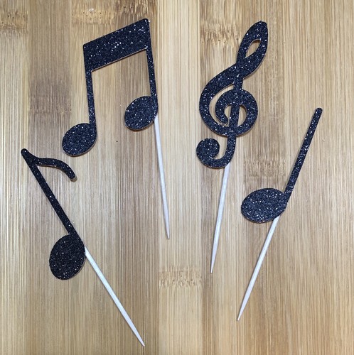 Musical notes cupcake cake - musical,