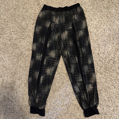 Connie womens med - ic,