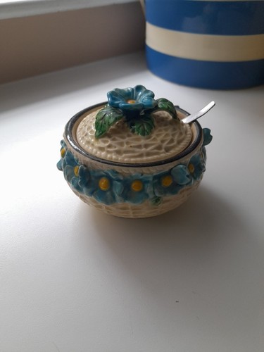 Vintage sugar bowl retro - vintage,