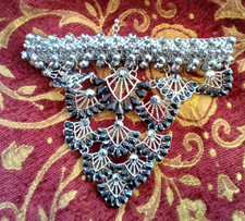 Vintage Style Choker Necklace with Black and Silver Stones