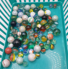 Job Lot Large Quantity Vintage Glass Marbles in a Playworn Condition