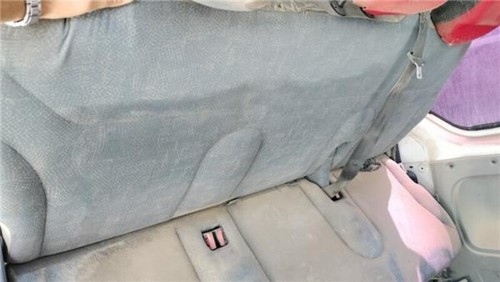 Rear seats 226943 - rear,