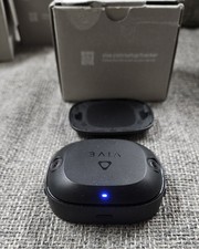 HTC Vive Ultimate Tracker with Screw in Mount and USB-C Cable LISTING IS FOR 1