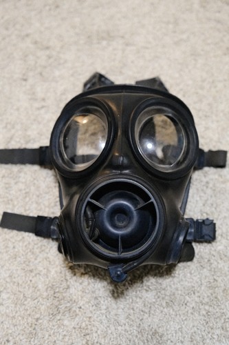 Avon s10 gas mask - mask, 1988