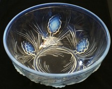ART DECO OPALESCENT OPALIQUE FIRCONE BLUE GLASS BOWL