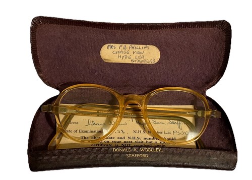 Authentic 1950s nhs - authentic,