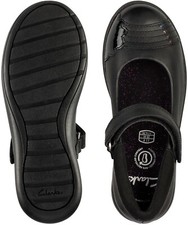 BNIB Clarks Girls ETCH BEAM