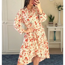 Delicate and Elegant Floral