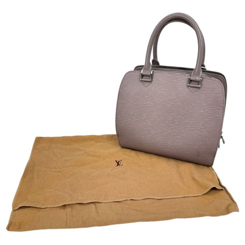 Louis vuitton pont - vuitton, epi