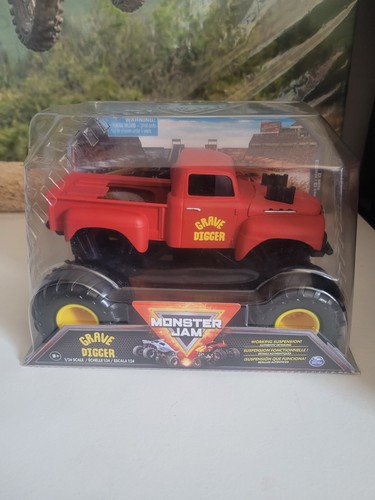 Monster jam hot wheels - hot,