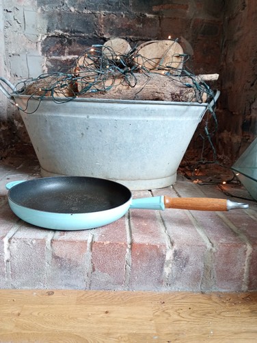 Creuset cast iron - le, enamel