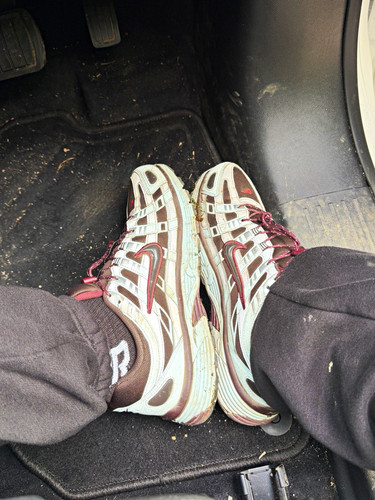 Worn scally nike - worn,
