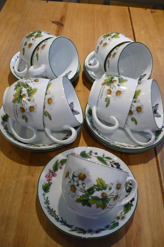 Royal worcester herbs cups - 9,