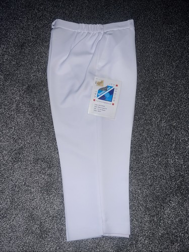 Emsmorn white ladies cropped - emsmorn,