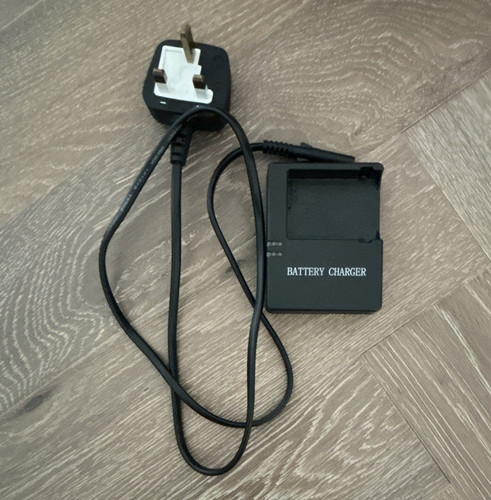 E8c charger for canon - for,