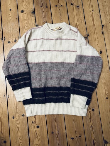 Icelandic 100 wool - ge-ka, 100%